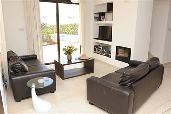 Platzia Beach Villas Lemba Luaran gambar